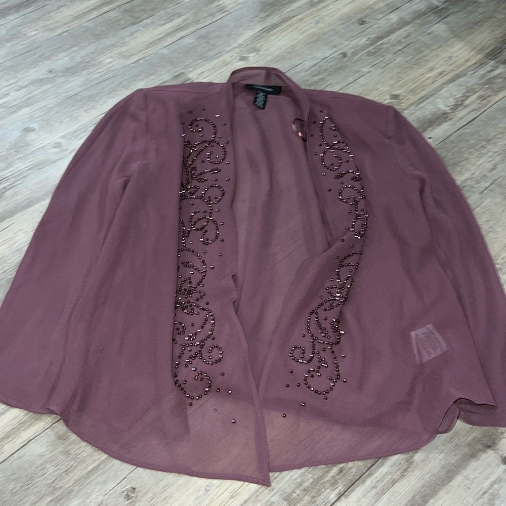 R&M Richard's top